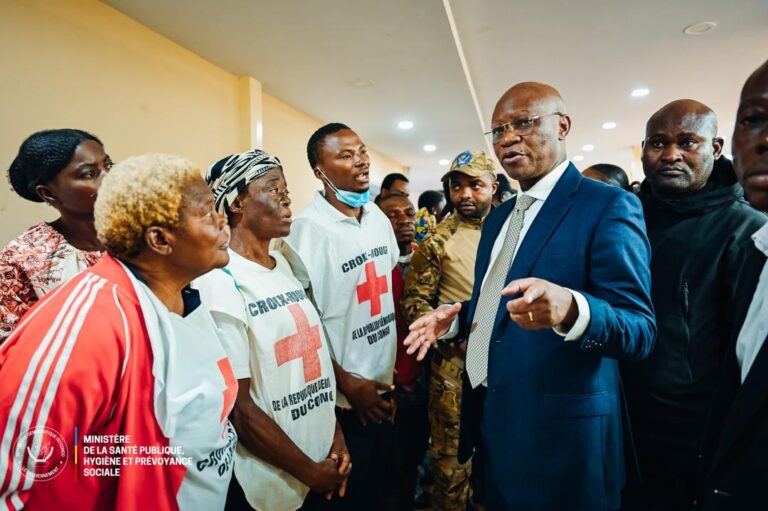 Kinshasa : Le Ministère de la Santé déploie une assistance sanitaire d&rsquo;urgence pour les sinistrés des pluies au Stade des Martyrs