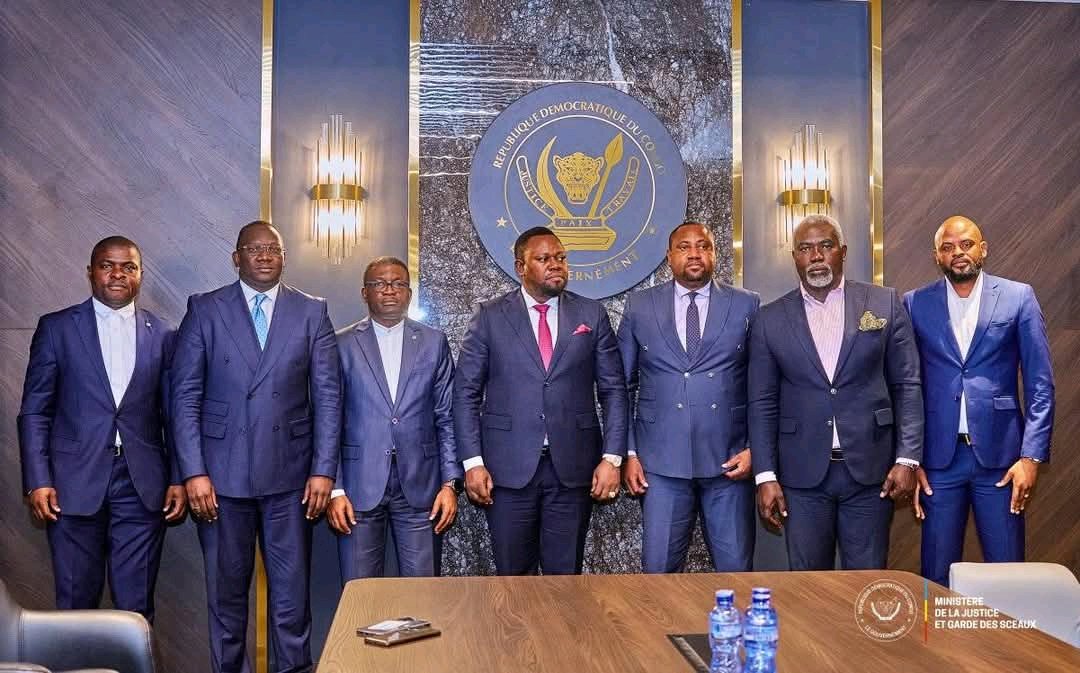 RDC – Justice : Samuel Mbemba Kabuya échange avec les syndicats des magistrats pour une collaboration durable