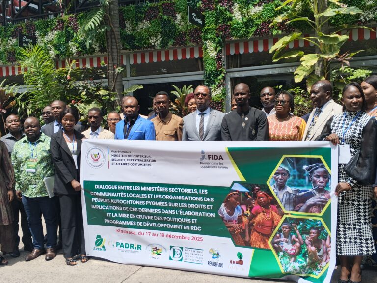Kinshasa, 17 décembre 2025 — Peuples autochtones pygmées et communautés locales au cœur des politiques publiques : un dialogue impulsé par un leadership administratif renouvelé